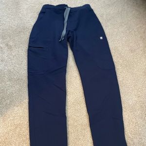 Figs navy yola petite scrub bottoms